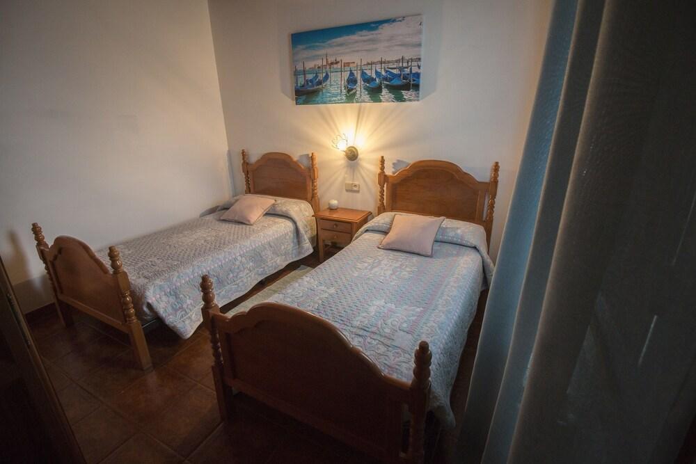 Turismo Rural O Xastre De Anos Cabana de Bergantiños Extérieur photo